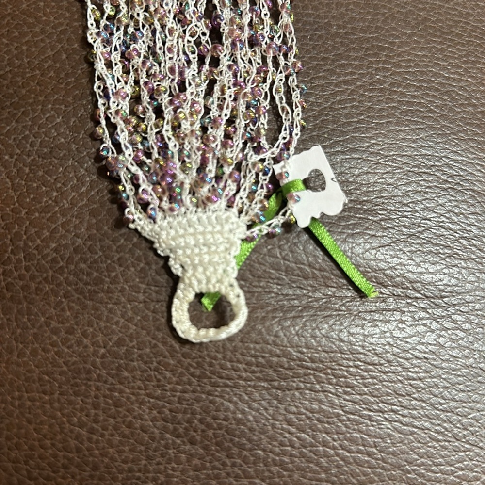 Homemade Button Bracelet - Picture 2 of 5